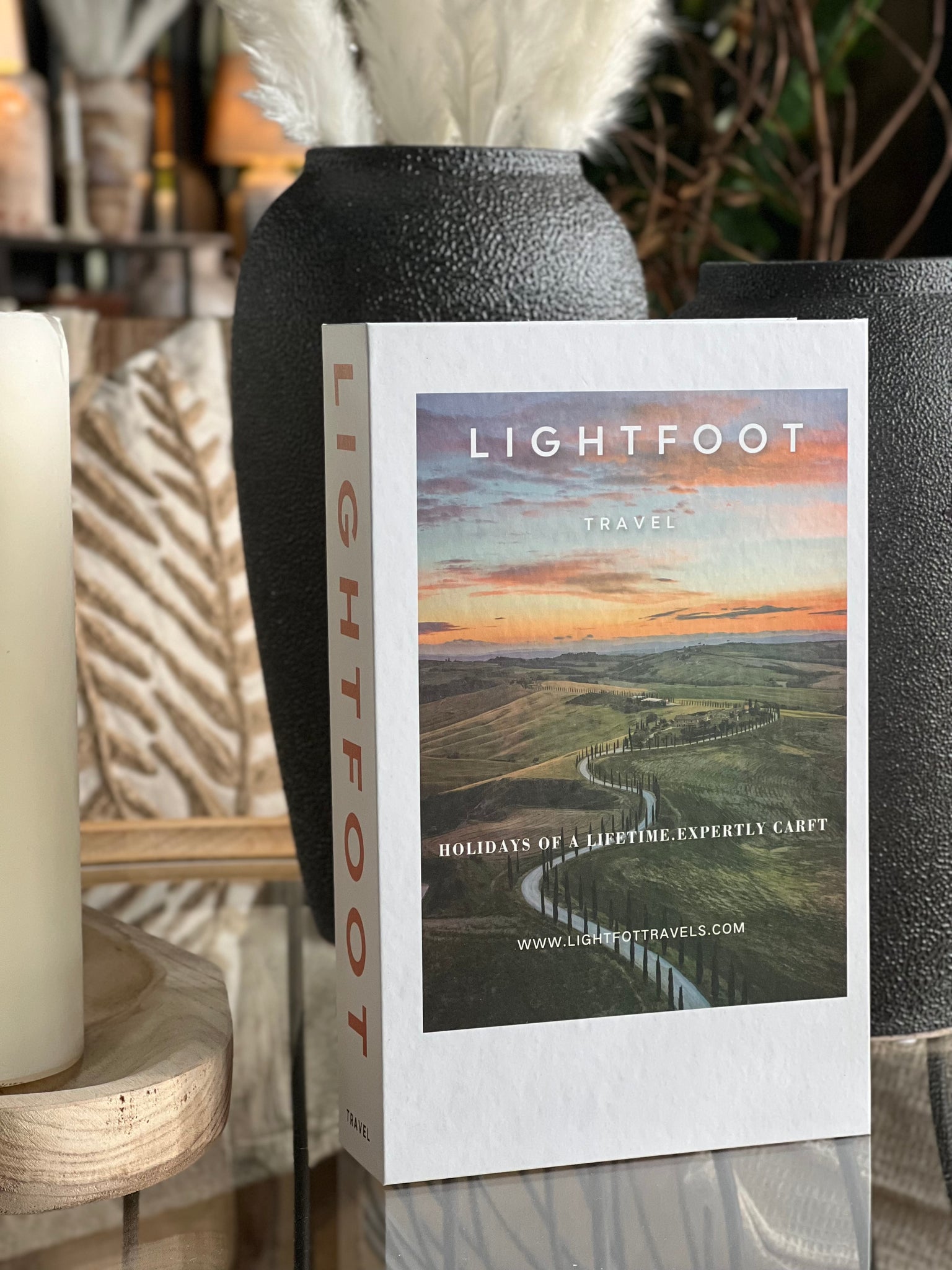 Caja Libro Lightfoot