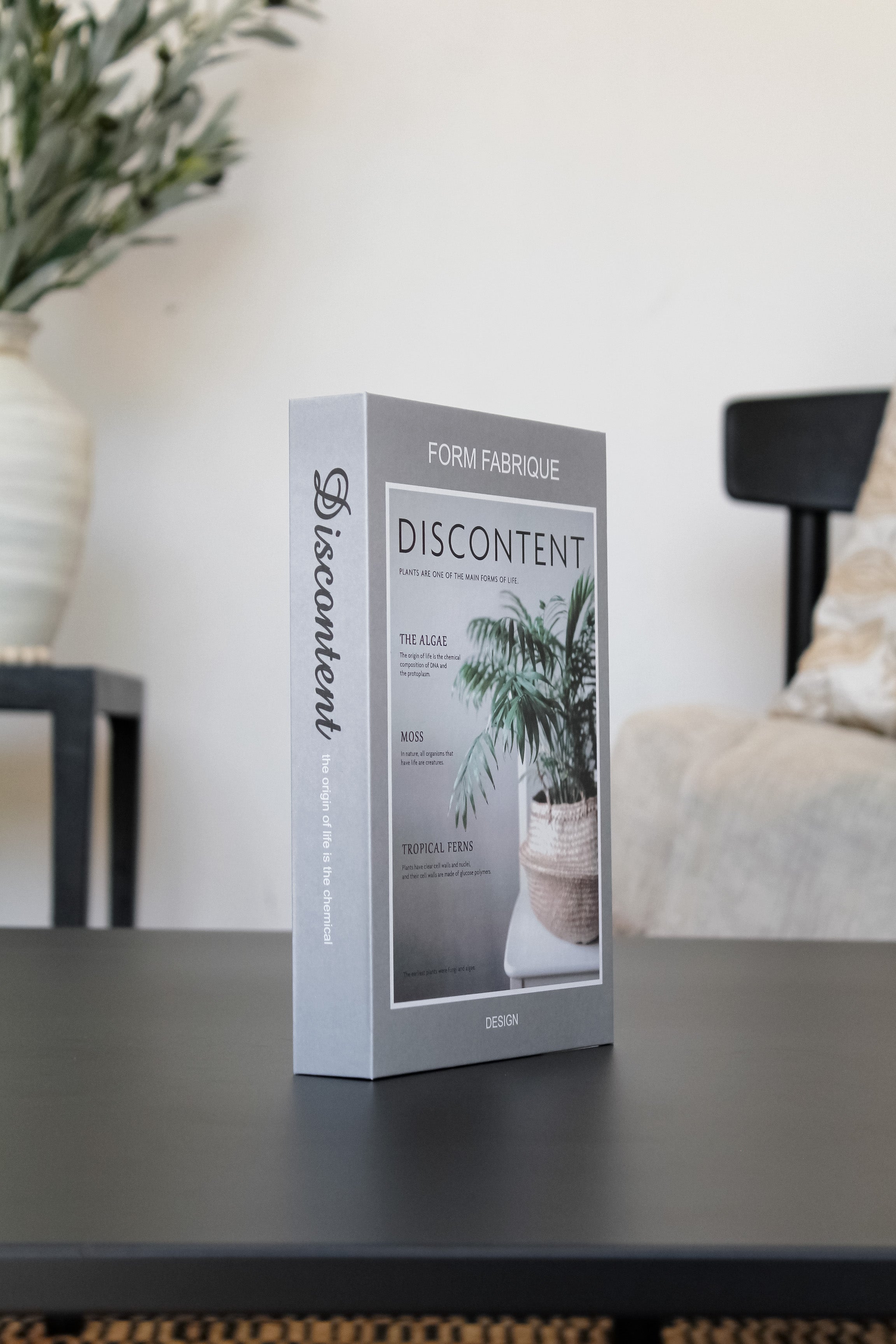 Imitación Libro "Discontent"