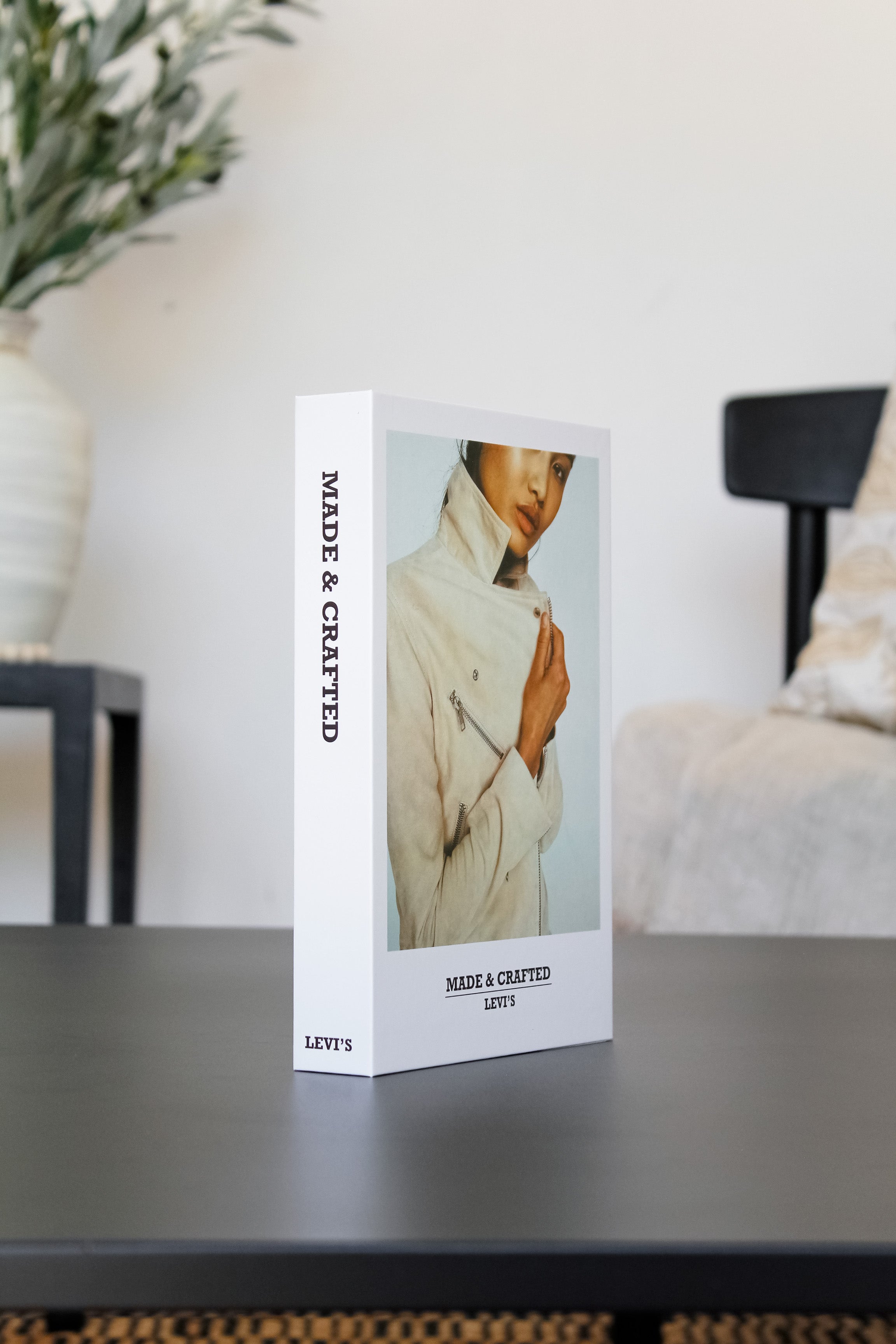 Imitación Libro "Made & Crafted"