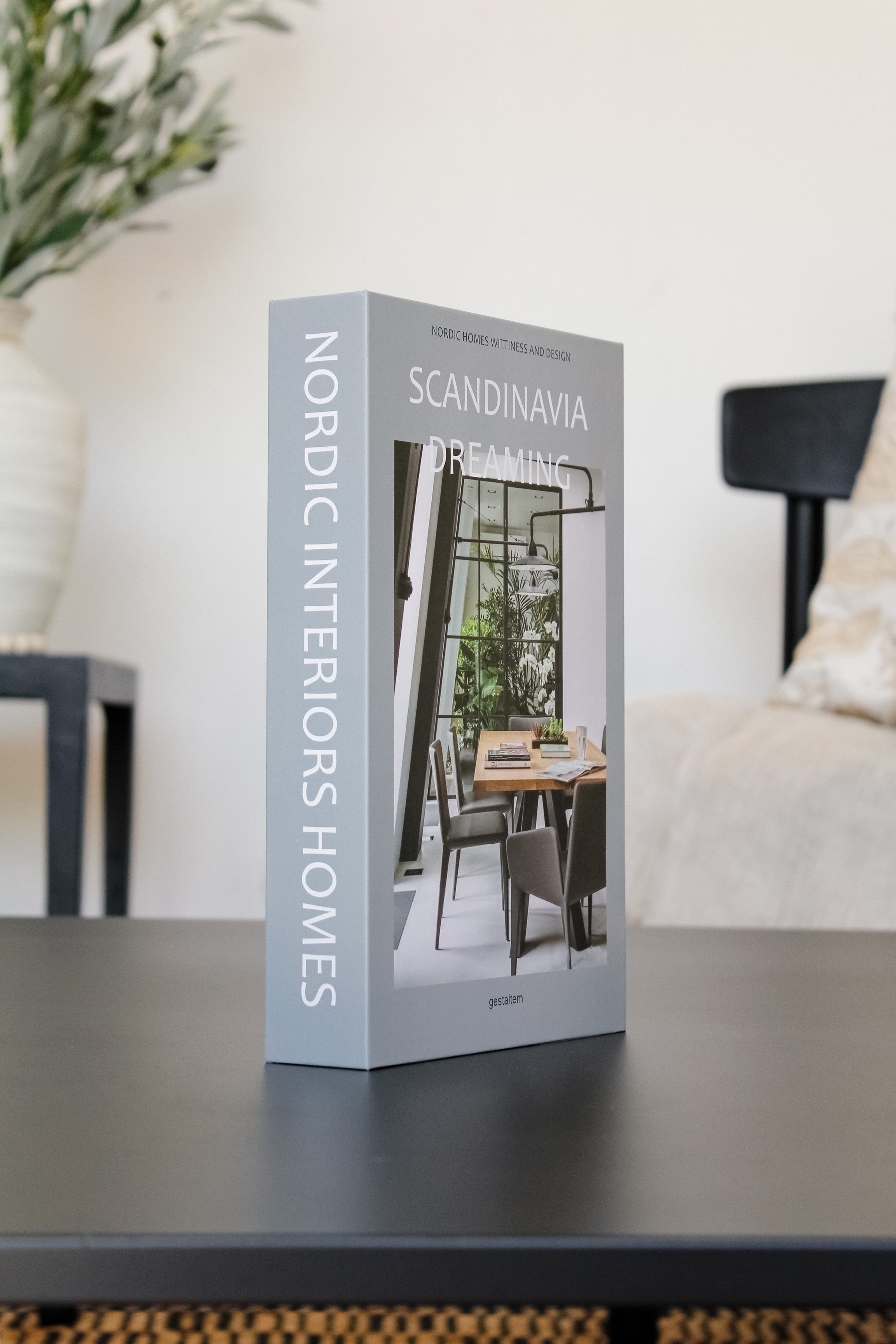 Caja Libro "Scandinavia"