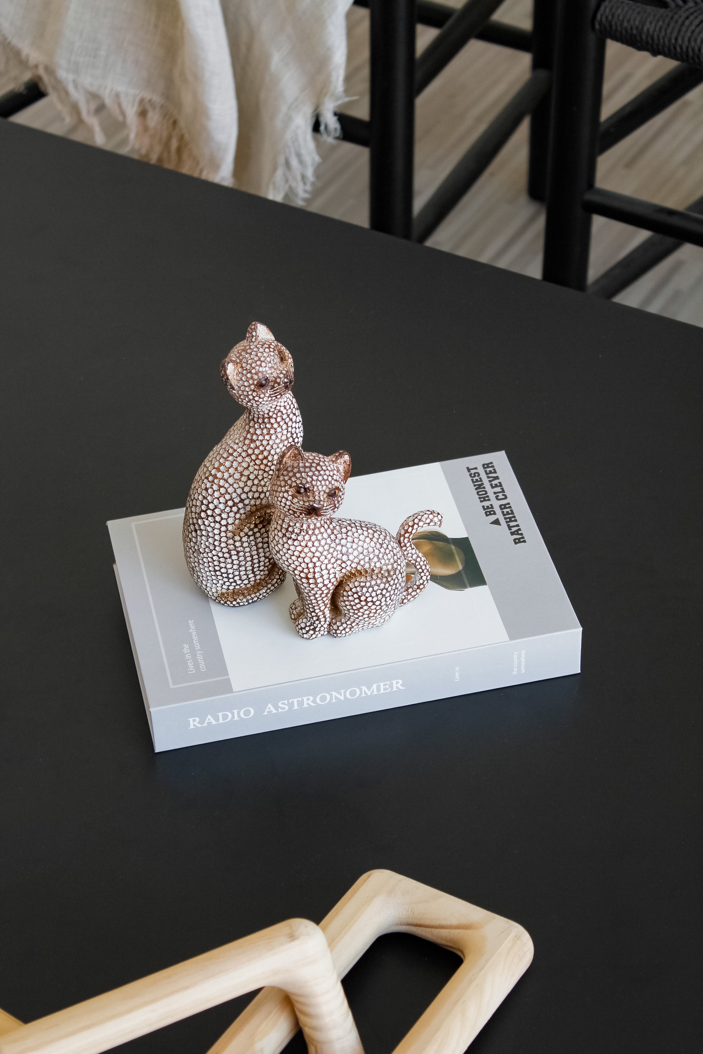 Imitación Libro "Be Honest"