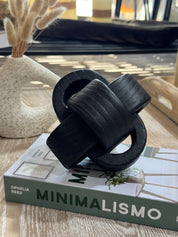 Nudo Madera Negro