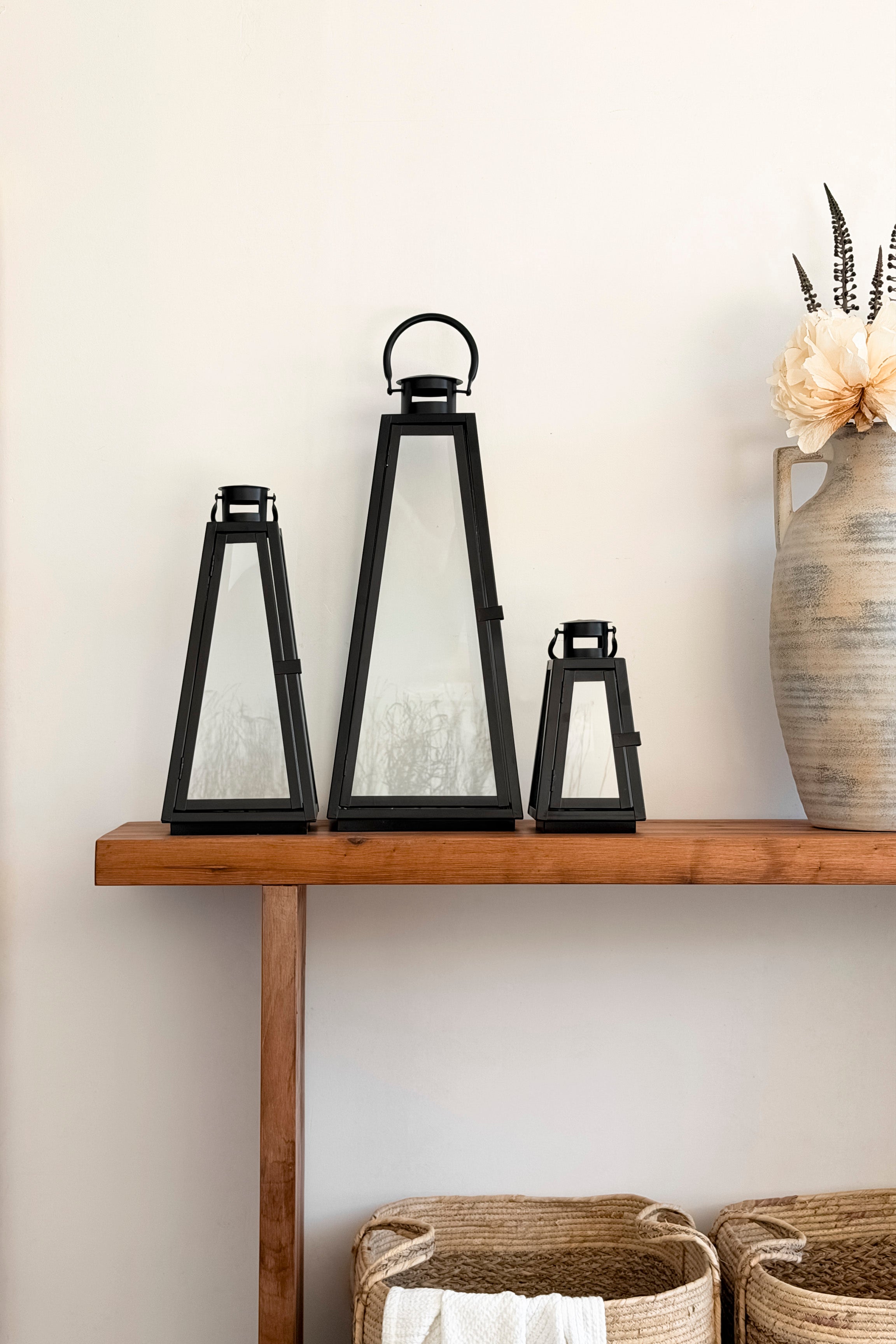 Fanal Metal Pirámide Negro