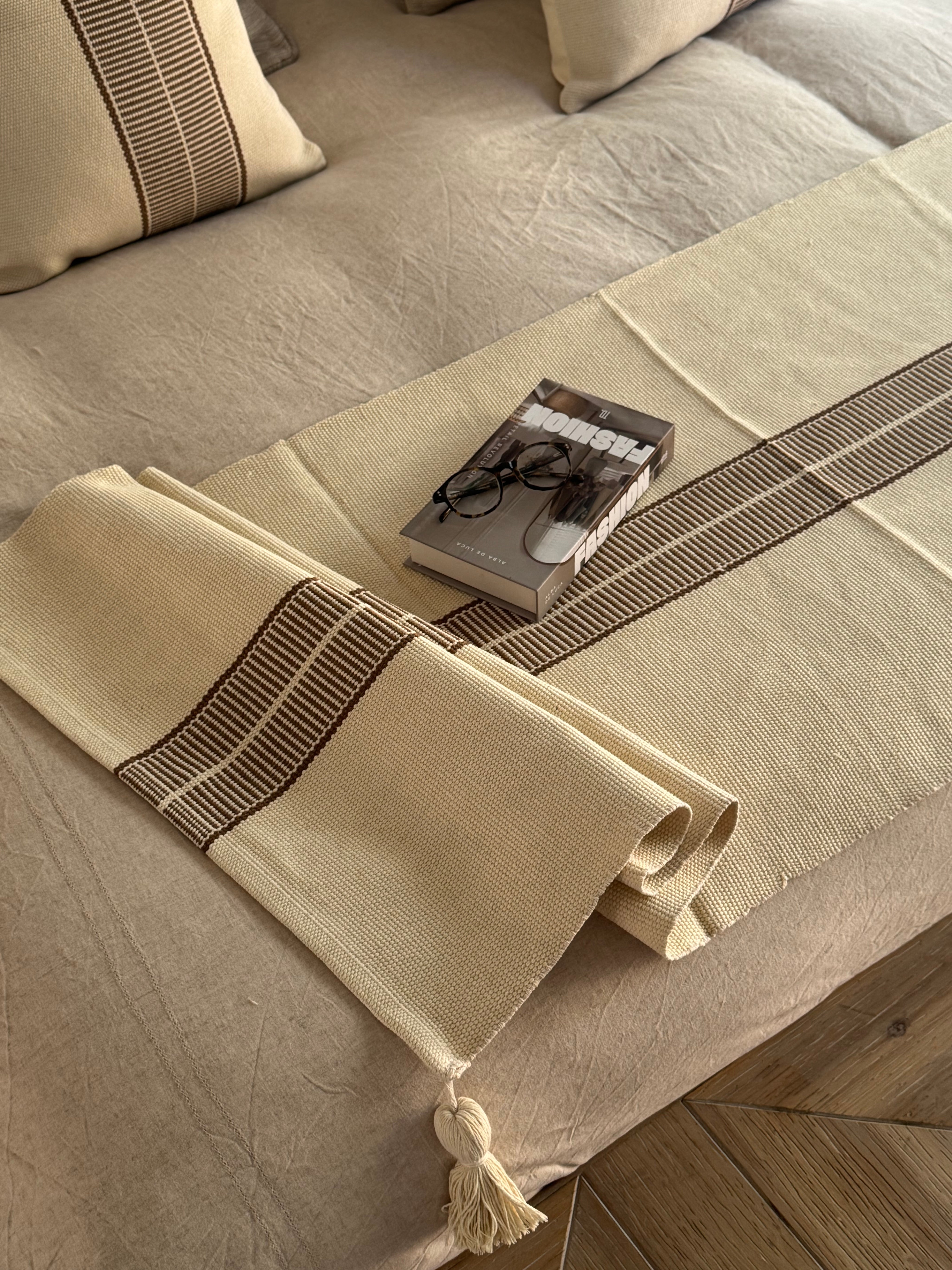 Piecera Beige Franja Café