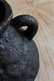 Jarrón Poroso 2 Asas Negro