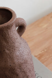 Jarrón Poroso Café
