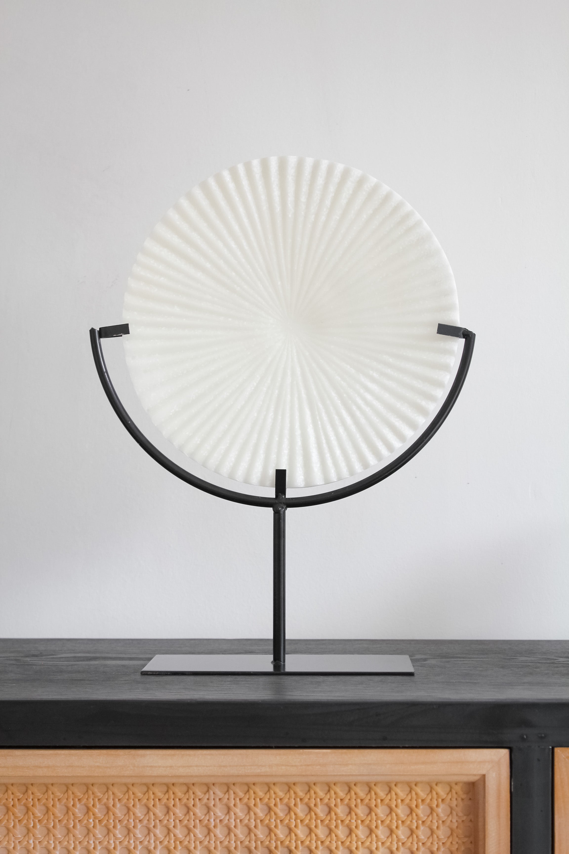 Escultura Ranuras Pedestal