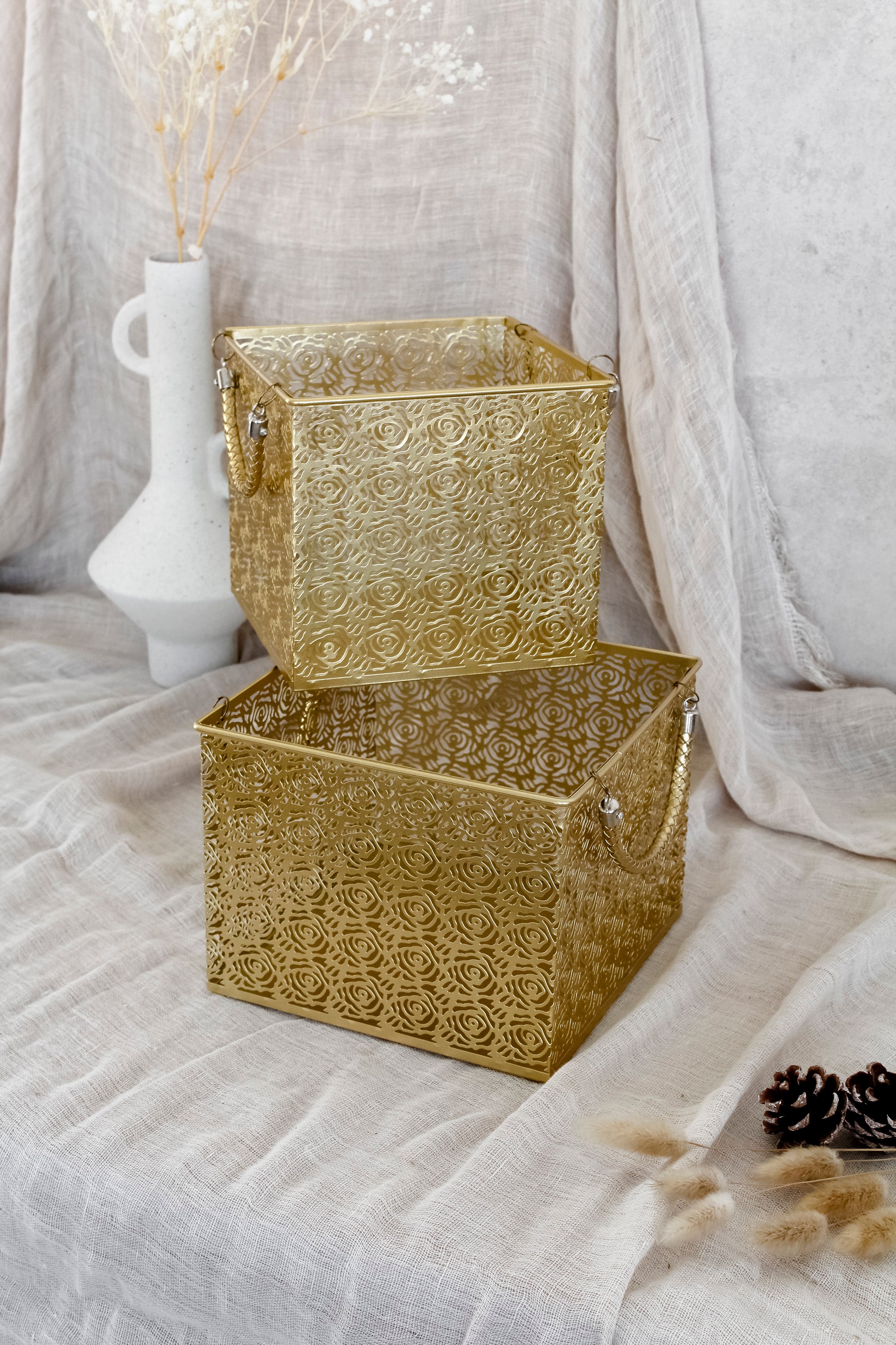 Canasto Latón Dorado Flores