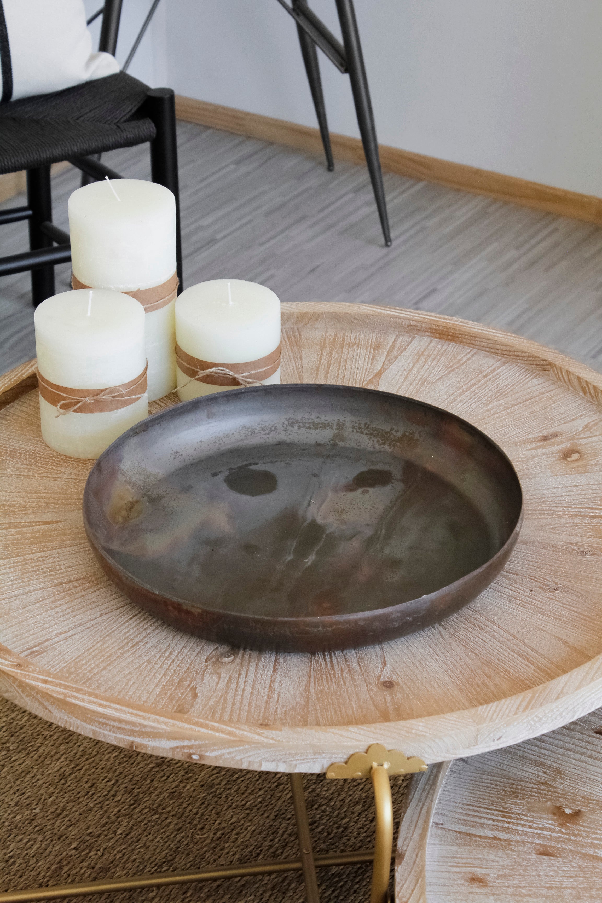 Bandeja Circular Metal Ocre