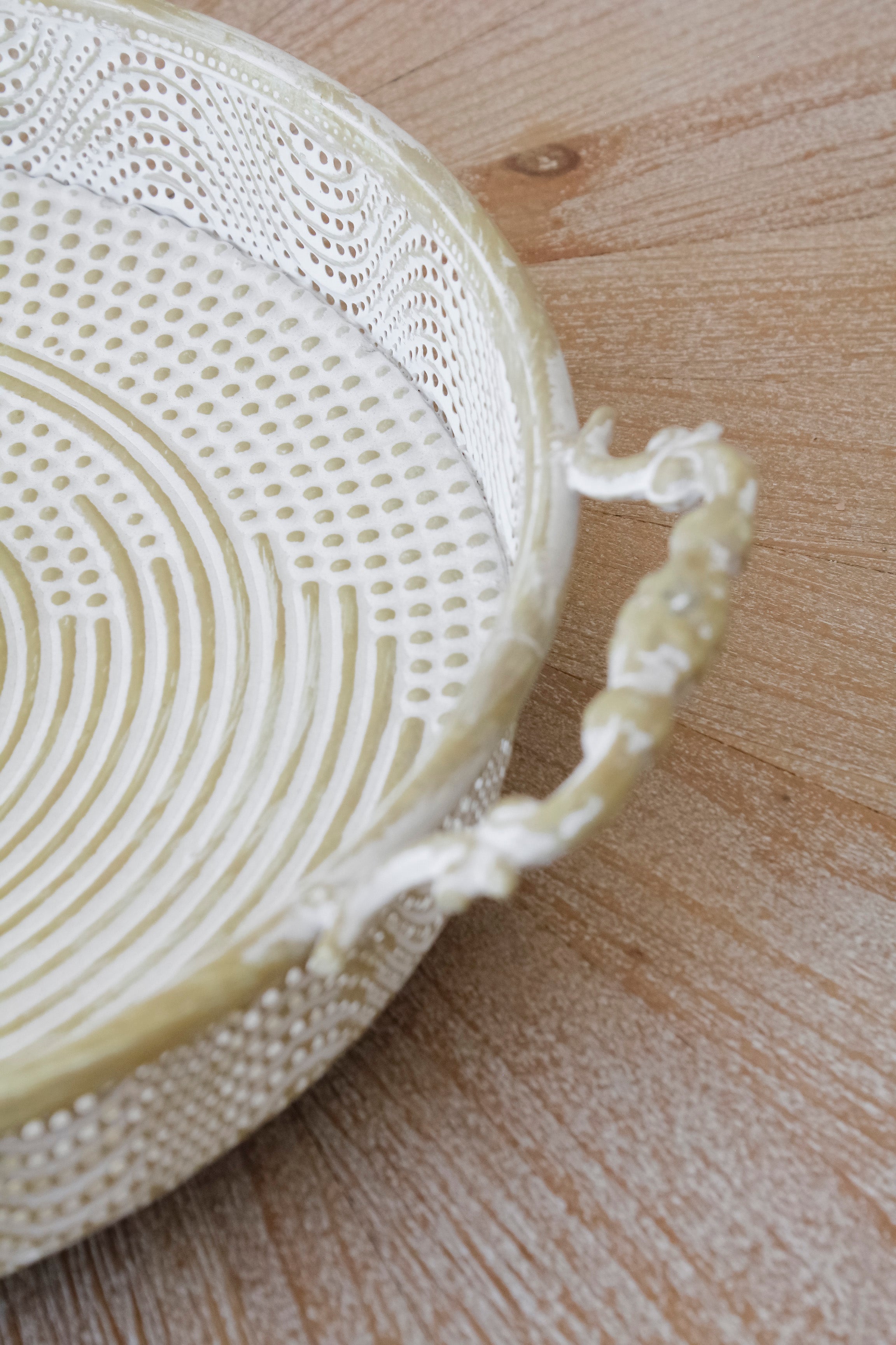 Bandeja Metal Red Blanca Puntos