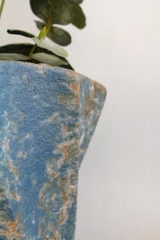 Jarrón Cerámica Azul Torcido