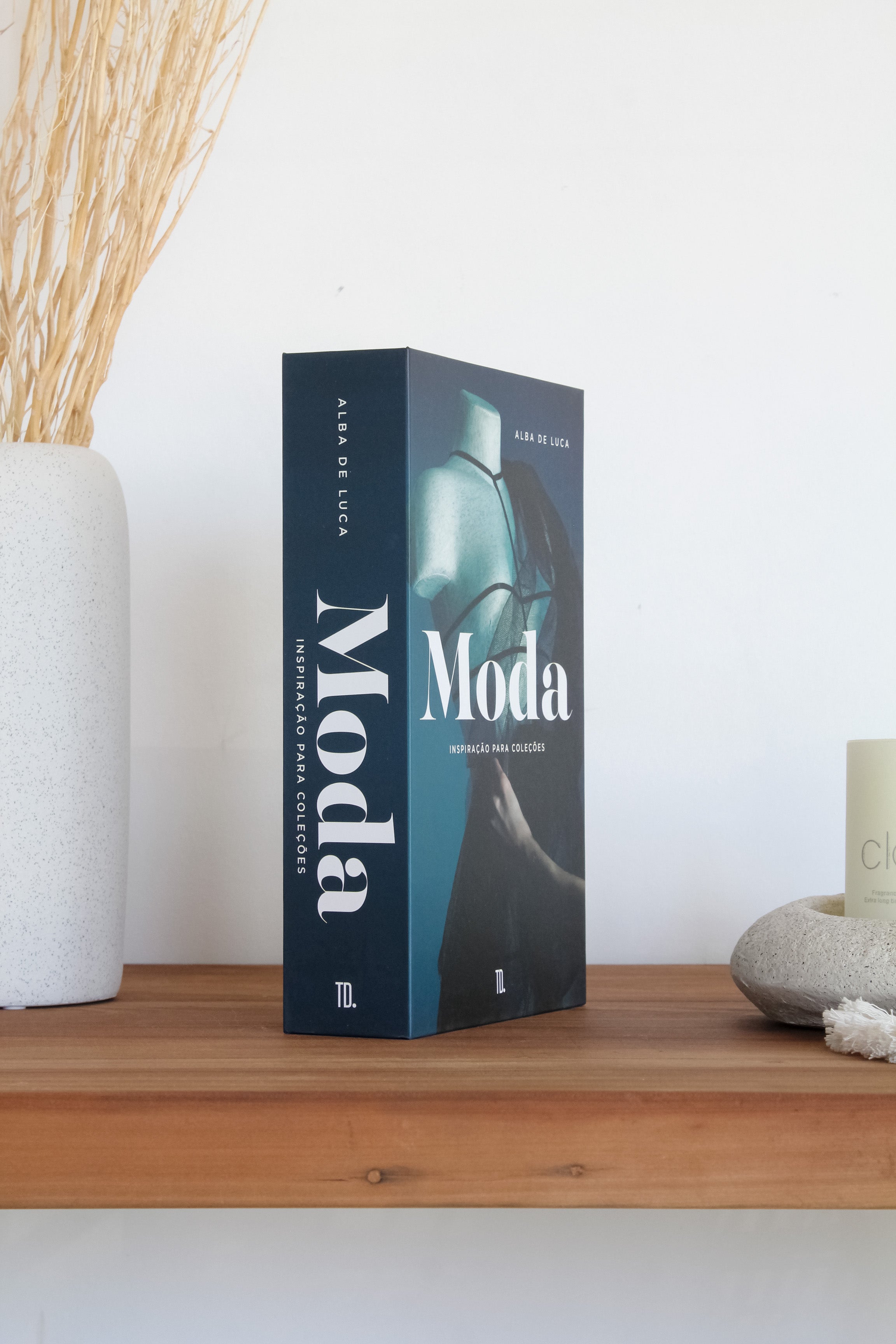 Caja Libro "Alba de Luca"