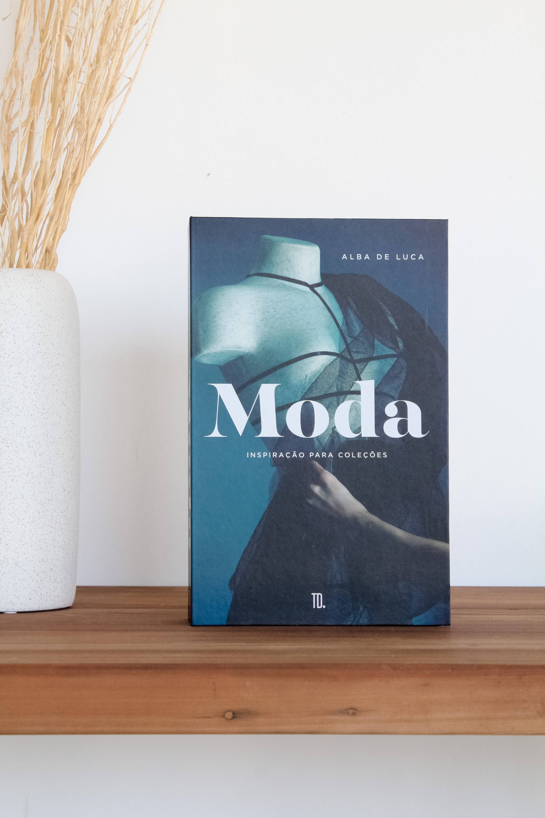 Caja Libro "Alba de Luca"