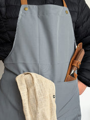 Delantal Eva Gris