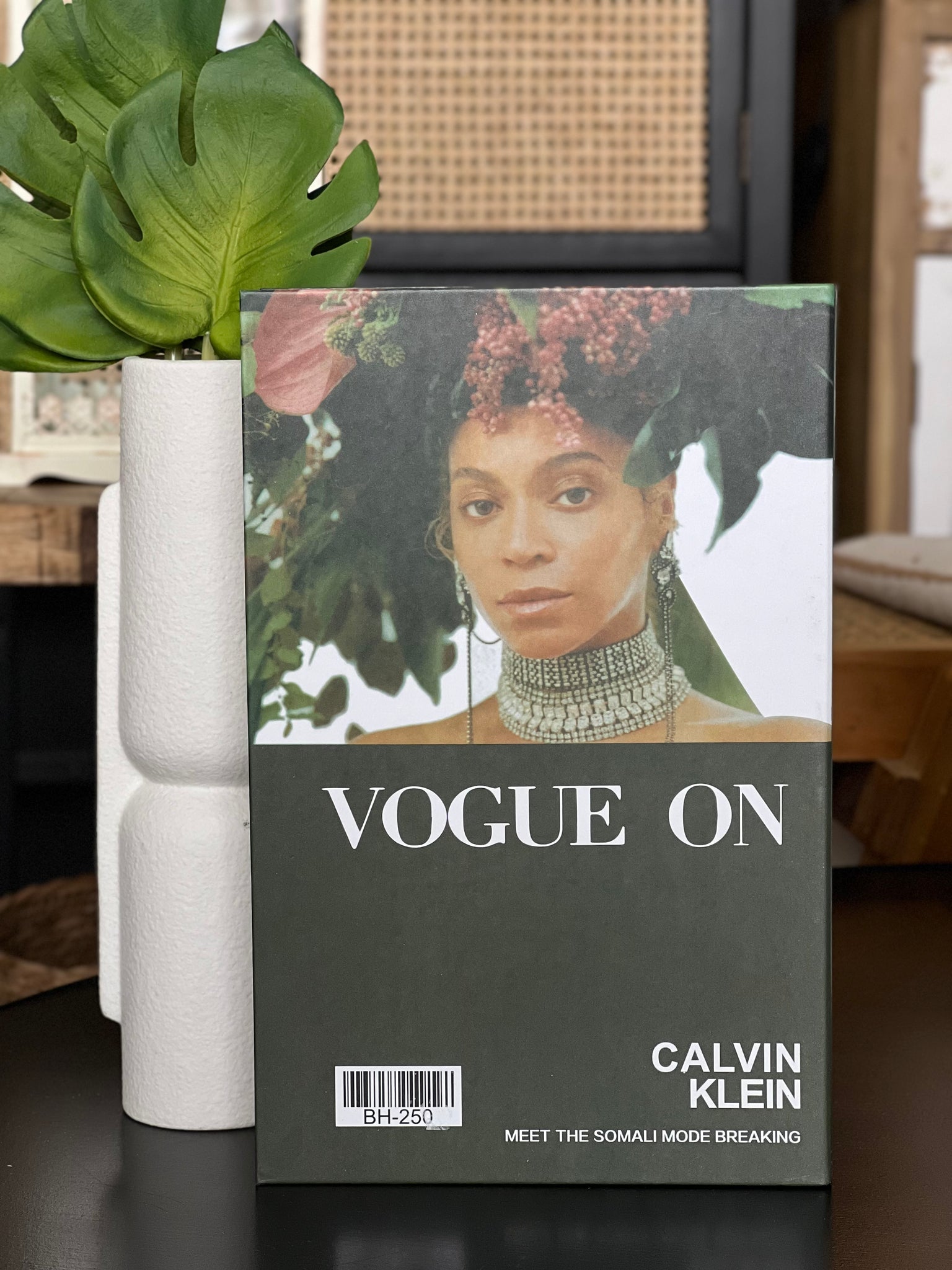 Caja Libro Vogue Verde