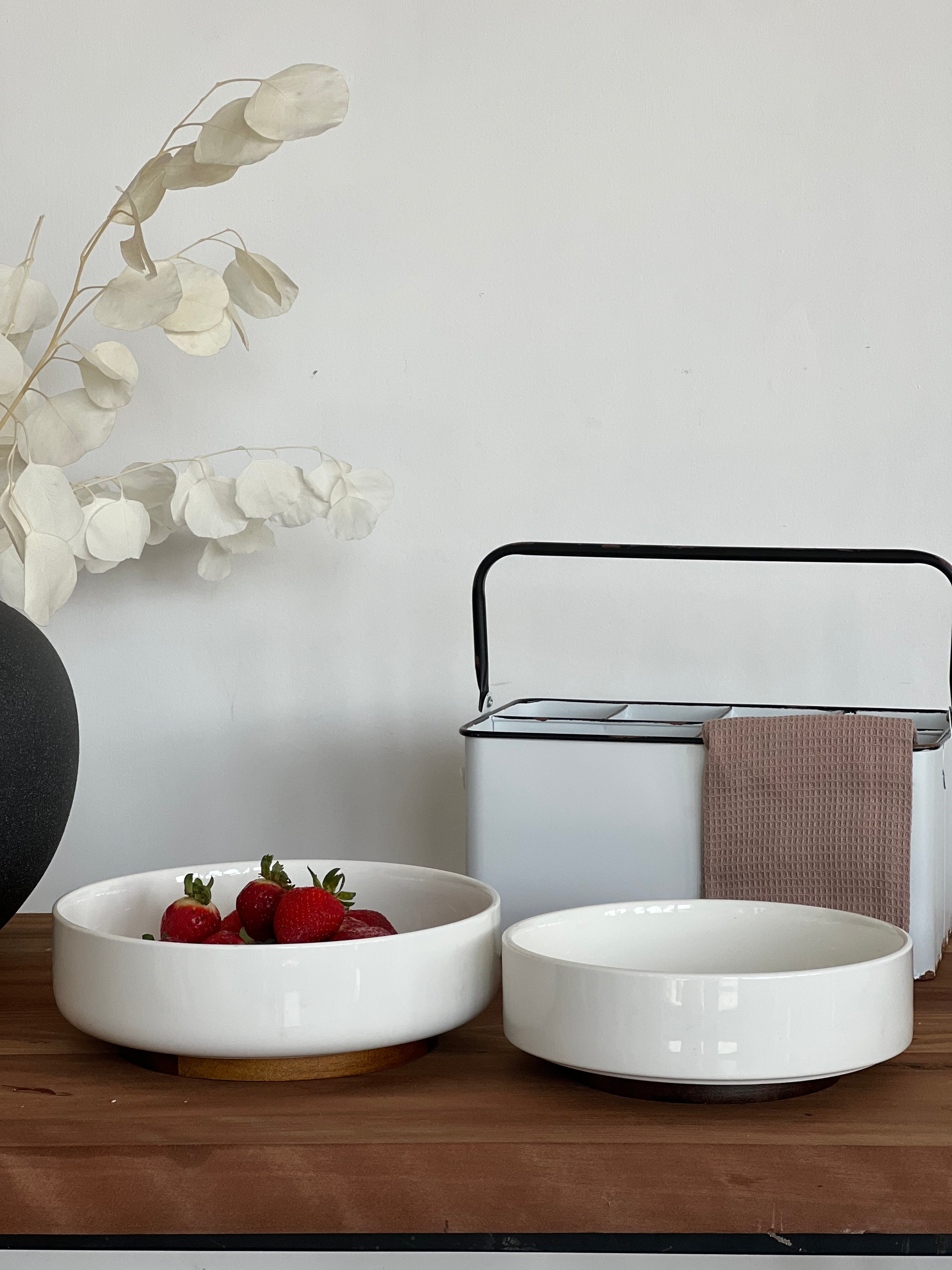 Fuente Cerámica Base Madera