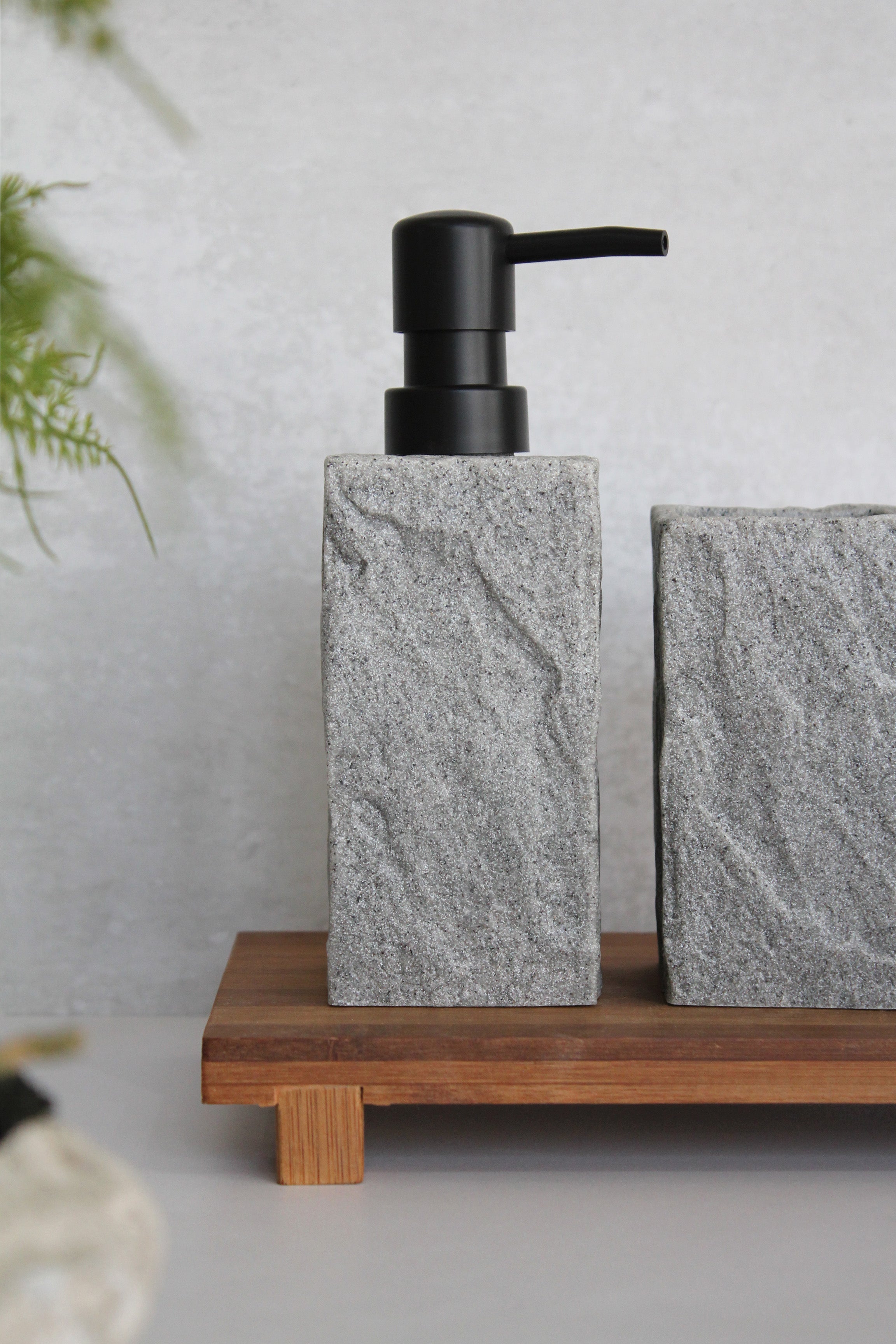 Dispensador Piedra Gris