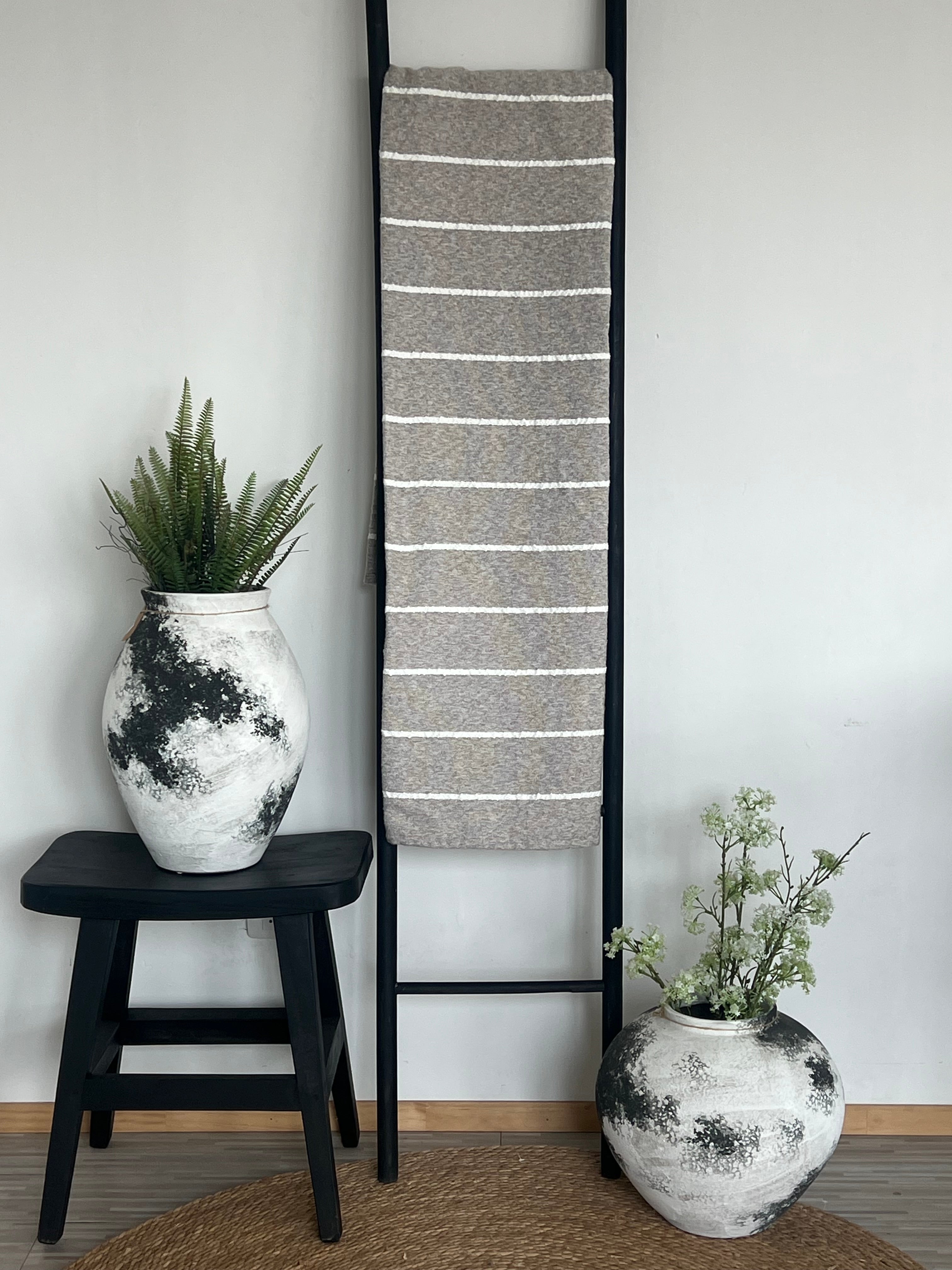 Manta Gris linea Blanca