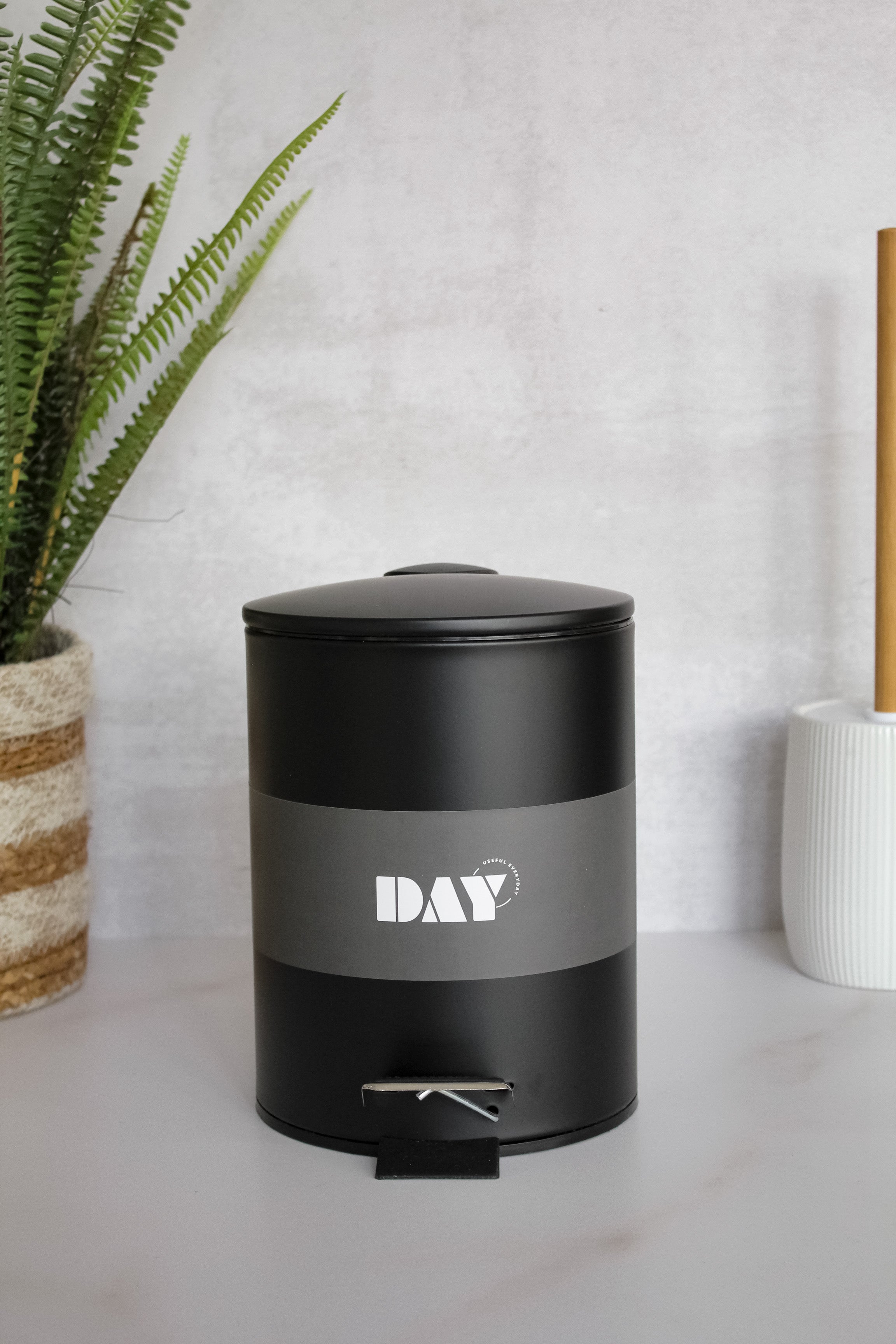 Basurero Cierre Suave