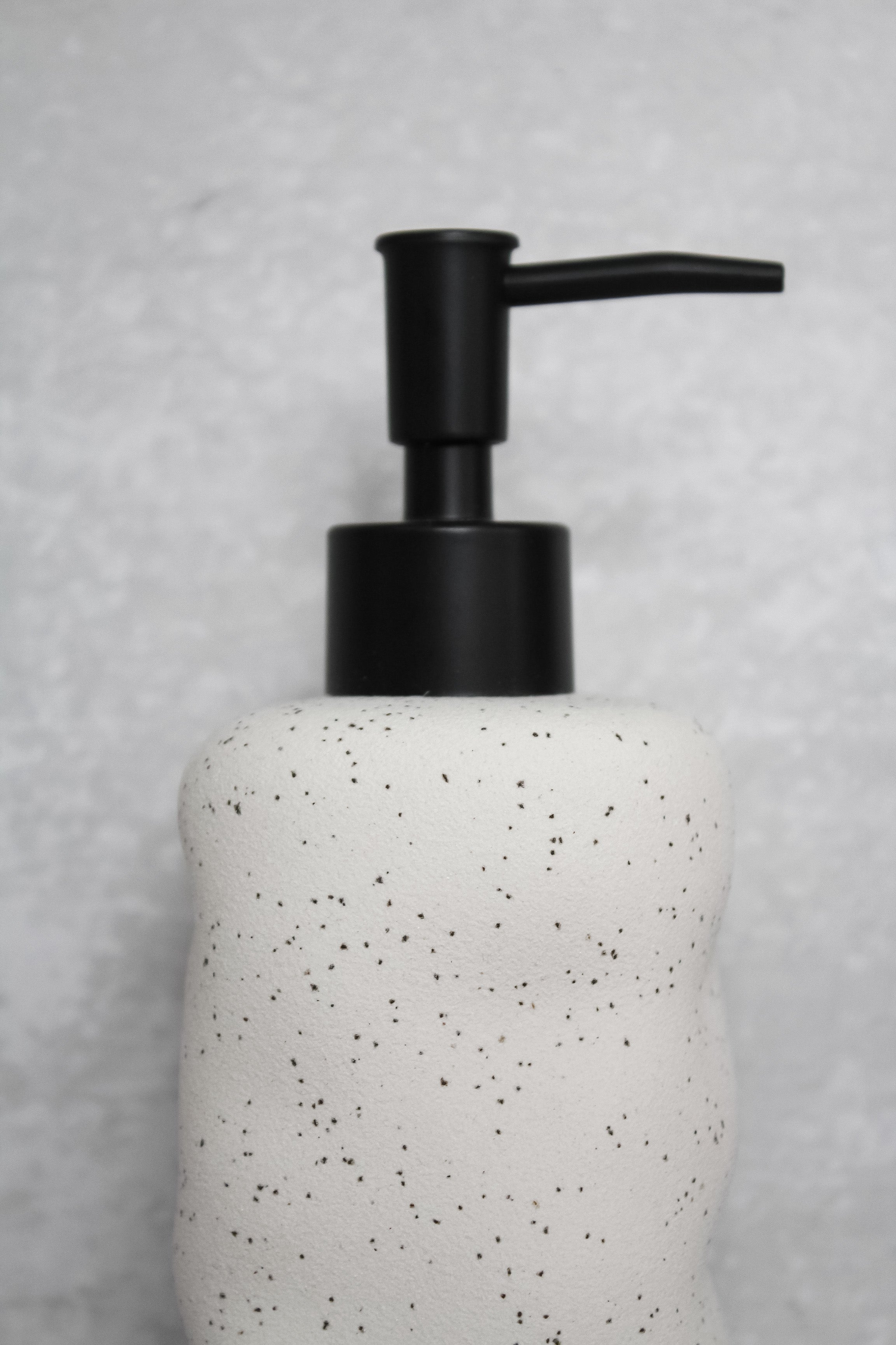 Dispensador Cerámica Blanca Jaspeada