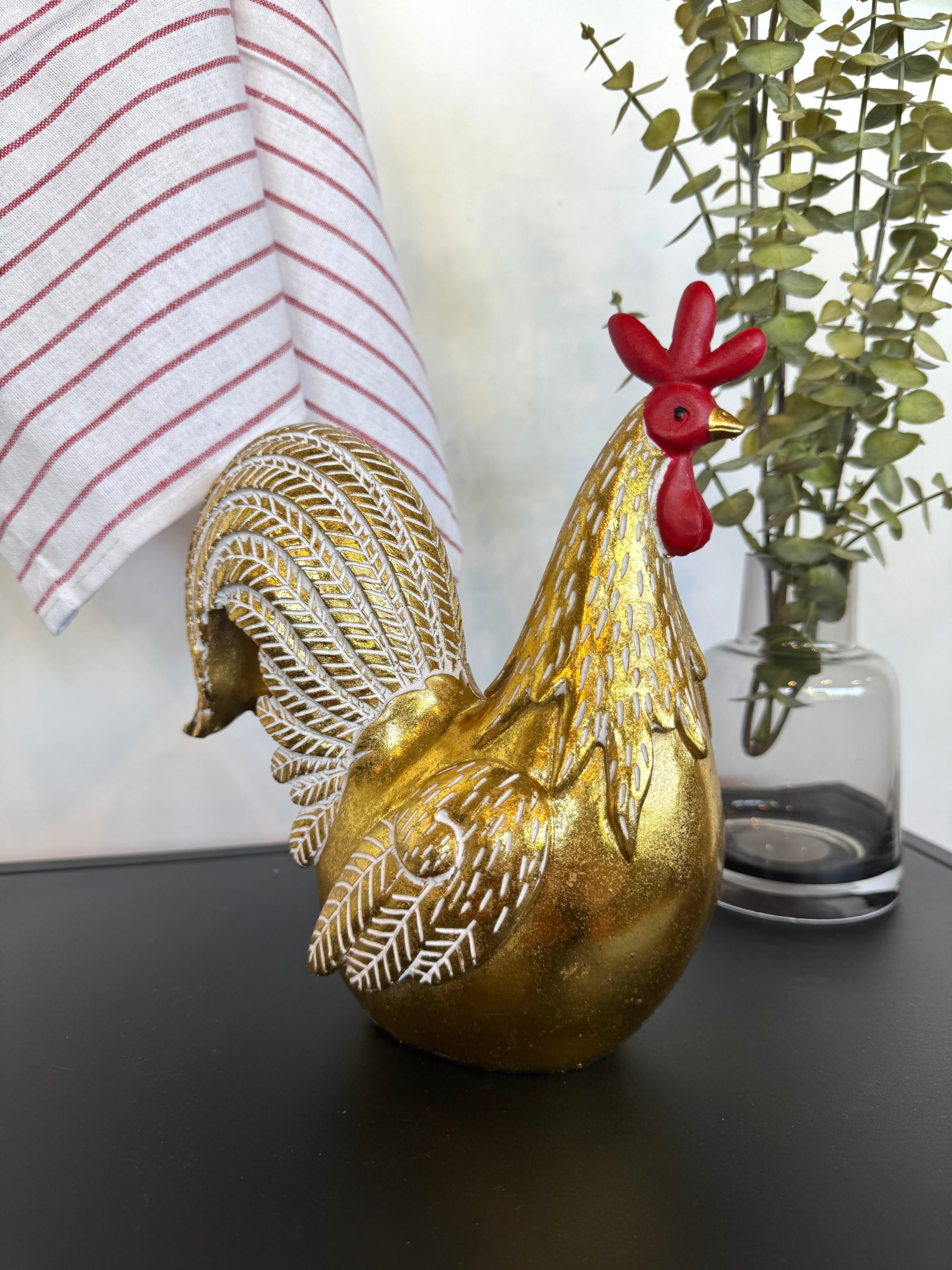 Gallina y Gallo Dorado