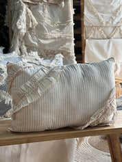 Cojín Rayas Palo Rosa Flecos Esquina