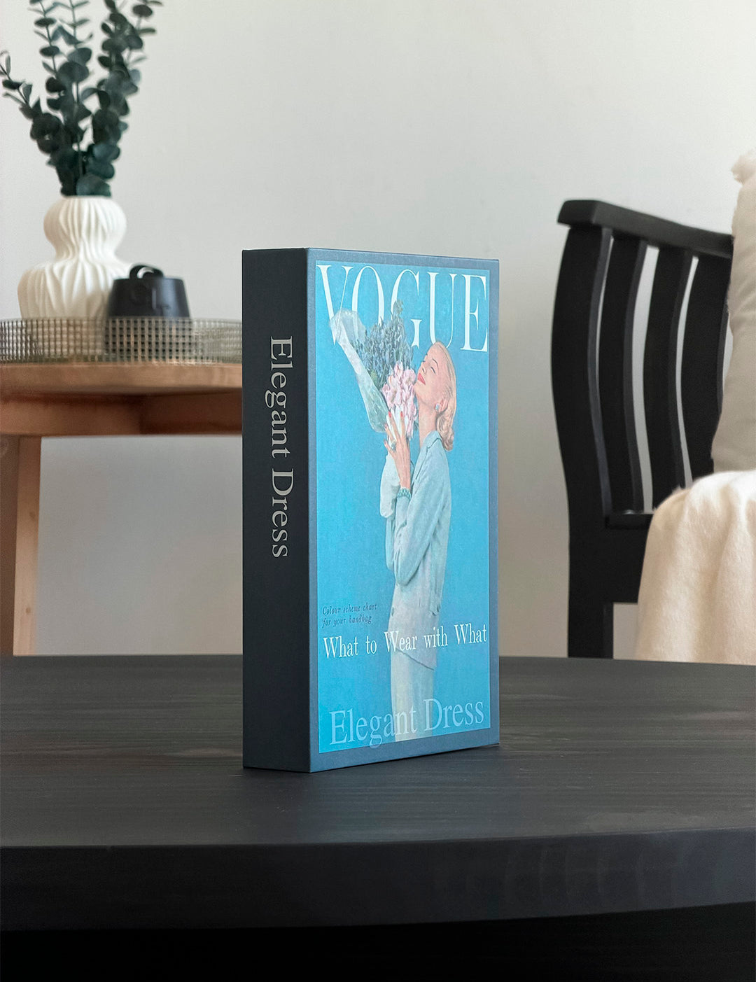 Libro_Vogue_Celeste.jpg