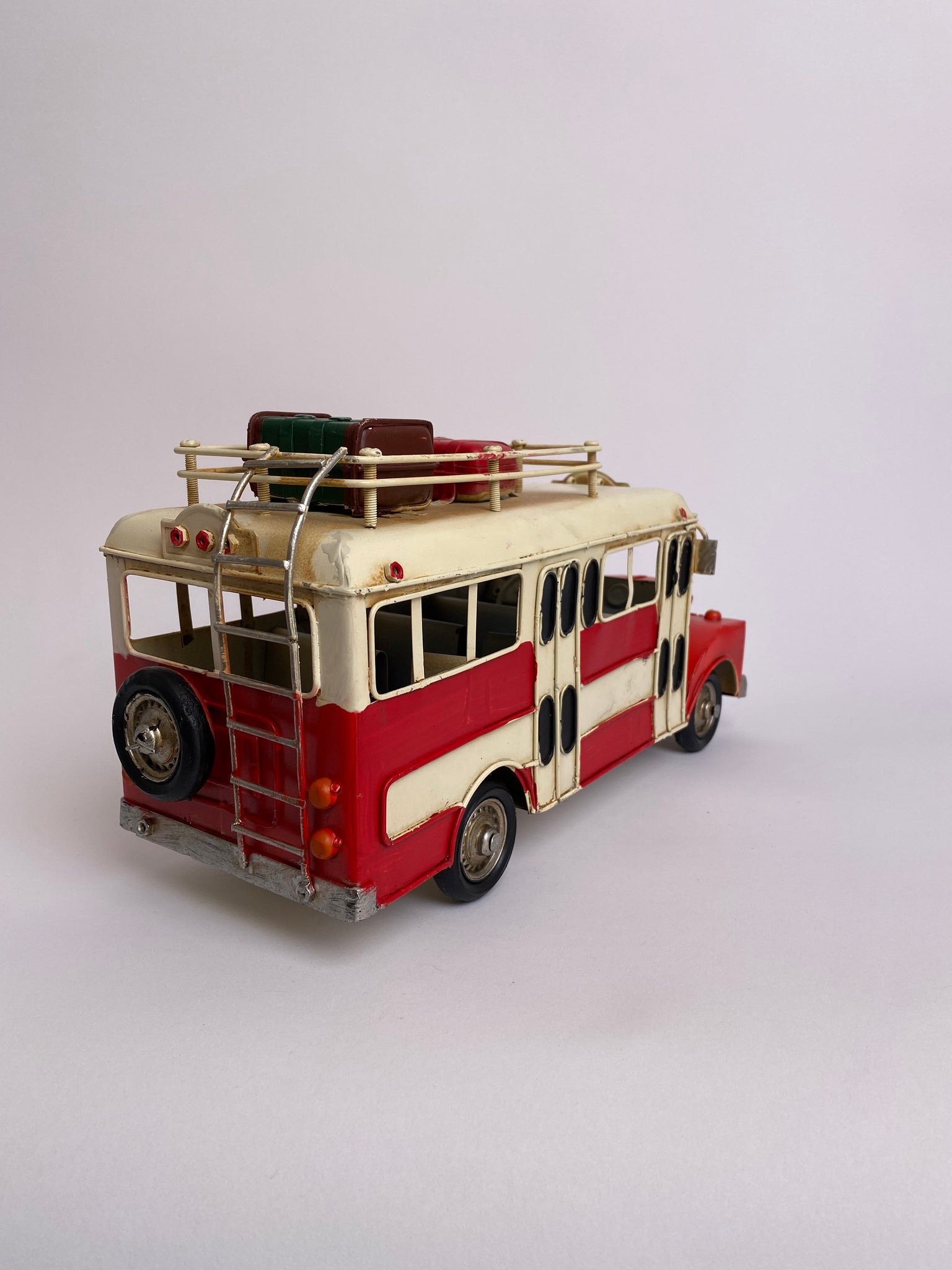 Bus Metal Rojo