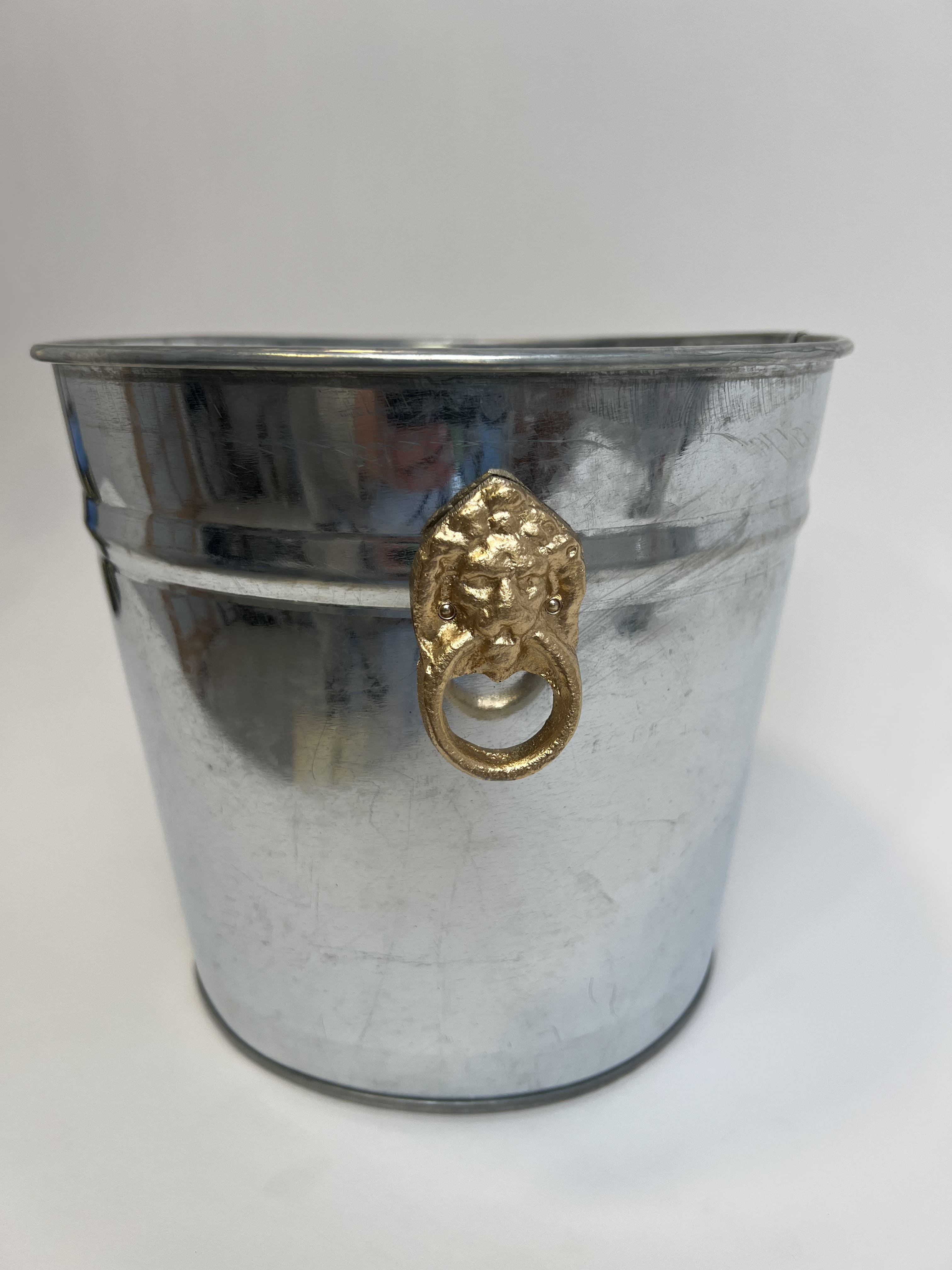 Hielera Tirador León