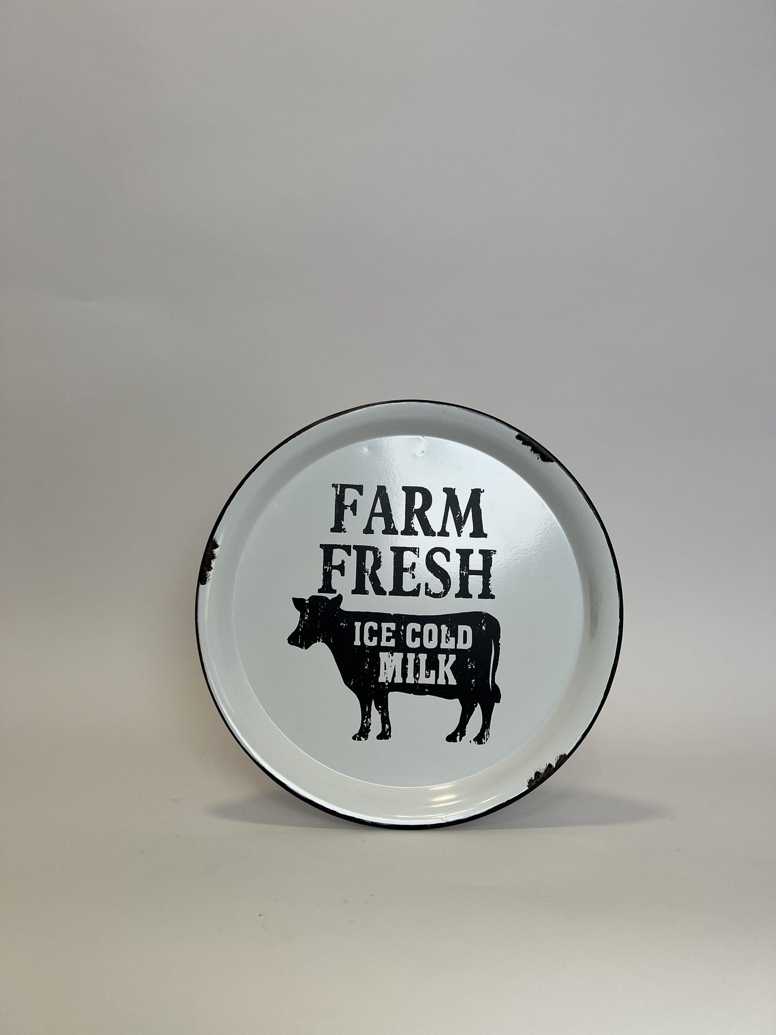 Bandeja Circular Metal Blanco "Farm Fresh"